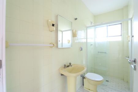 Apartamento à venda com 127m², 3 quartos e 2 vagasBanheiro Social 2