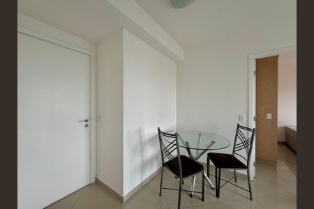 Sala de apartamento para alugar com 1 quarto, 38m² em Santo Amaro, São Paulo
