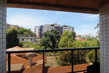 Apartamento à venda com 81m², 2 quartos e 2 vagasSala - Varanda