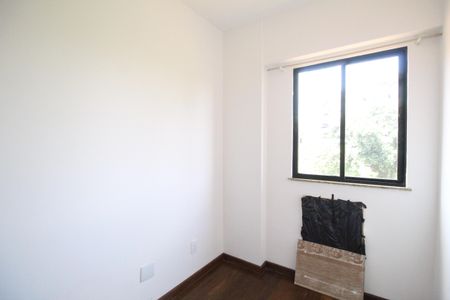 Apartamento à venda com 81m², 2 quartos e 2 vagasEscritório