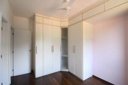 Apartamento à venda com 81m², 2 quartos e 2 vagasSuíte