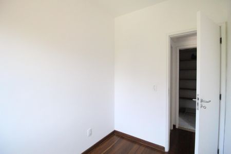 Apartamento à venda com 81m², 2 quartos e 2 vagasEscritório