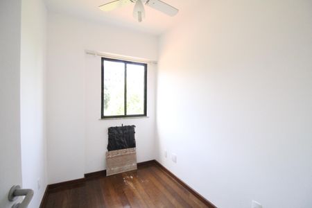 Apartamento à venda com 81m², 2 quartos e 2 vagasEscritório