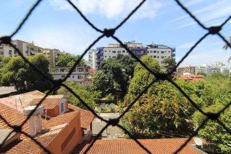 Apartamento à venda com 81m², 2 quartos e 2 vagasEscritório - Vista