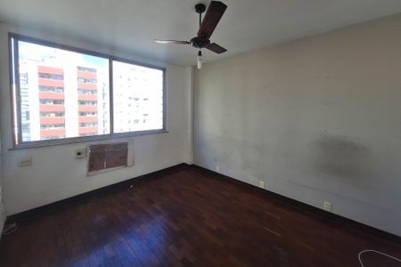 Apartamento à venda com 200m², 4 quartos e 2 vagas Apartamento à venda com 200m², 4 quartos e 2 vagasSuíte 2
