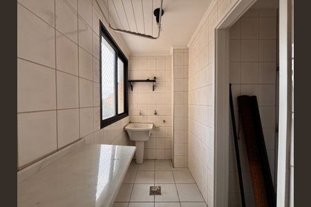 Apartamento à venda com 79m², 3 quartos e 1 vaga Apartamento à venda com 79m², 3 quartos e 1 vagaÁrea de Serviço