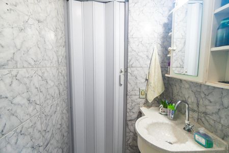 Casa à venda com 100m², 3 quartos e 1 vaga Casa à venda com 100m², 3 quartos e 1 vagaBanheiro da Suíte