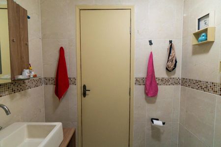 Casa à venda com 100m², 3 quartos e 1 vaga Casa à venda com 100m², 3 quartos e 1 vagaBanheiro Social