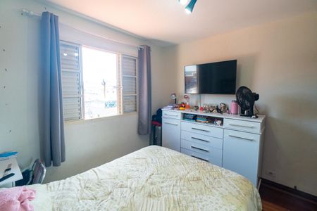 Casa à venda com 100m², 3 quartos e 1 vaga Casa à venda com 100m², 3 quartos e 1 vagaQuarto 1