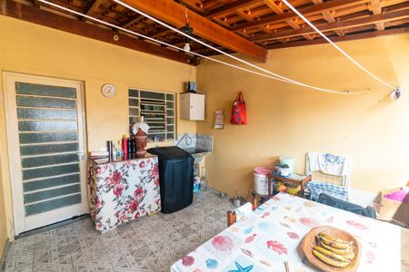 Casa à venda com 100m², 3 quartos e 1 vaga Casa à venda com 100m², 3 quartos e 1 vagaLavanderia