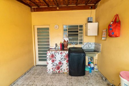 Casa à venda com 100m², 3 quartos e 1 vaga Casa à venda com 100m², 3 quartos e 1 vagaLavanderia