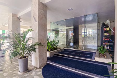 Apartamento à venda com 70m², 2 quartos e 1 vaga Apartamento à venda com 70m², 2 quartos e 1 vagaHall de entrada