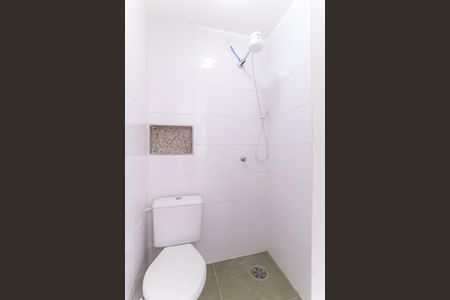 Apartamento à venda com 70m², 2 quartos e 1 vaga Apartamento à venda com 70m², 2 quartos e 1 vagaBanheiro de Serviço