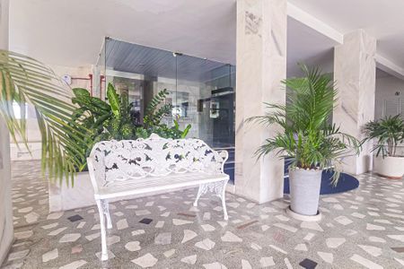 Apartamento à venda com 70m², 2 quartos e 1 vaga Apartamento à venda com 70m², 2 quartos e 1 vagaHall de Entrada