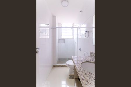 Apartamento à venda com 70m², 2 quartos e 1 vaga Apartamento à venda com 70m², 2 quartos e 1 vagaBanheiro