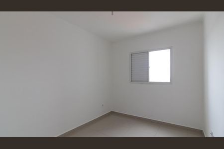 Quarto 1 de apartamento para alugar com 2 quartos, 42m² em Parque Boturussu, São Paulo