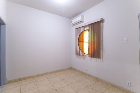Sala de apartamento para alugar com 1 quarto, 45m² em Piedade, Rio de Janeiro