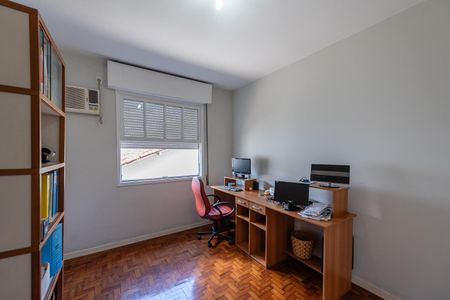 Casa para alugar com 177m², 3 quartos e 2 vagas Casa para alugar com 177m², 3 quartos e 2 vagasQuarto