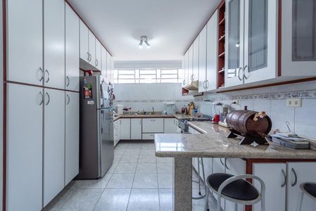 Casa para alugar com 177m², 3 quartos e 2 vagas Casa para alugar com 177m², 3 quartos e 2 vagasCozinha