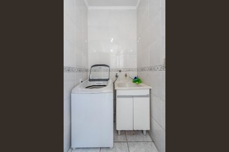 Casa para alugar com 177m², 3 quartos e 2 vagas Casa para alugar com 177m², 3 quartos e 2 vagasÁrea de Serviço