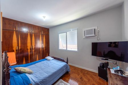 Casa para alugar com 177m², 3 quartos e 2 vagas Casa para alugar com 177m², 3 quartos e 2 vagasSuíte 2