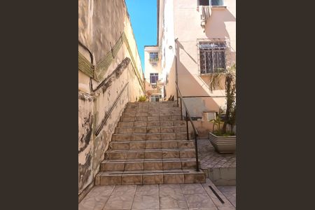 Apartamento à venda com 70m², 2 quartos e sem vaga Apartamento à venda com 70m², 2 quartos e sem vagaEntrada
