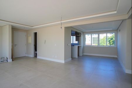 Sala de apartamento para alugar com 3 quartos, 165m² em Passo da Areia, Porto Alegre