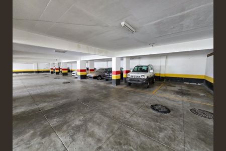 Apartamento para alugar com 68m², 2 quartos e 1 vaga Apartamento para alugar com 68m², 2 quartos e 1 vagaGaragem