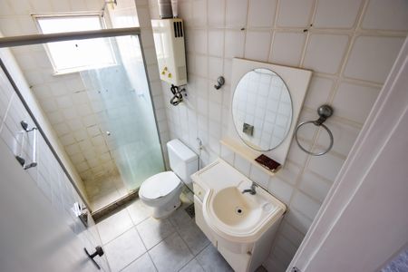 Apartamento para alugar com 68m², 2 quartos e 1 vaga Apartamento para alugar com 68m², 2 quartos e 1 vagaBanheiro Social