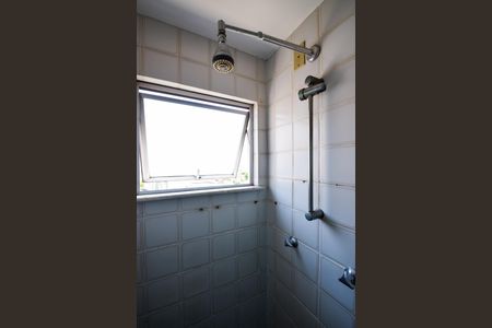 Apartamento para alugar com 68m², 2 quartos e 1 vaga Apartamento para alugar com 68m², 2 quartos e 1 vagaBanheiro da Suíte