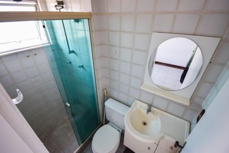 Apartamento para alugar com 68m², 2 quartos e 1 vaga Apartamento para alugar com 68m², 2 quartos e 1 vagaBanheiro da Suíte