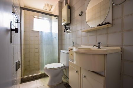 Apartamento para alugar com 68m², 2 quartos e 1 vaga Apartamento para alugar com 68m², 2 quartos e 1 vagaBanheiro Social