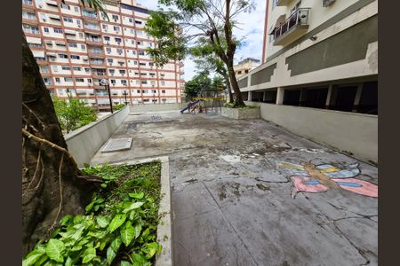 Apartamento para alugar com 68m², 2 quartos e 1 vaga Apartamento para alugar com 68m², 2 quartos e 1 vagaÁrea comum - Playground