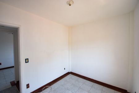 Apartamento para alugar com 68m², 2 quartos e 1 vaga Apartamento para alugar com 68m², 2 quartos e 1 vagaQuarto