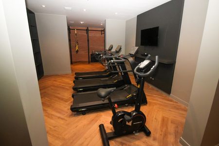 Apartamento para alugar com 27m², 1 quarto e 1 vaga Apartamento para alugar com 27m², 1 quarto e 1 vagaÁrea comum - Academia