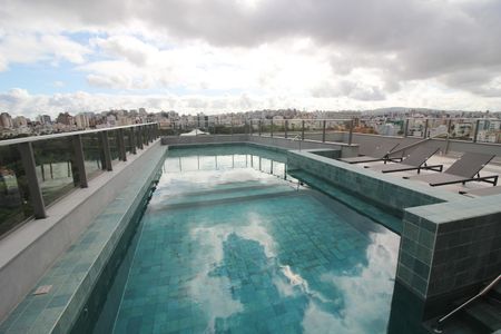 Apartamento para alugar com 27m², 1 quarto e 1 vaga Apartamento para alugar com 27m², 1 quarto e 1 vagaÁrea comum - Piscina