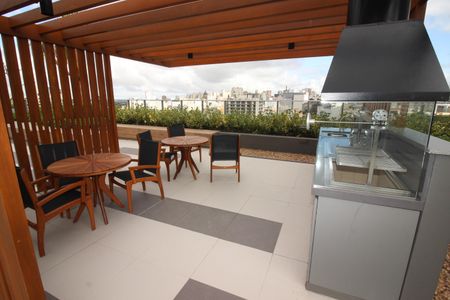 Apartamento para alugar com 27m², 1 quarto e 1 vaga Apartamento para alugar com 27m², 1 quarto e 1 vagaÁrea comum - Churrasqueira