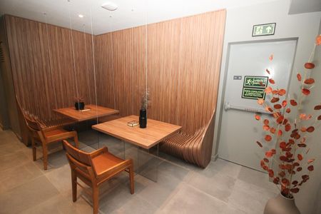 Apartamento para alugar com 27m², 1 quarto e 1 vaga Apartamento para alugar com 27m², 1 quarto e 1 vagaÁrea comum - Coworking