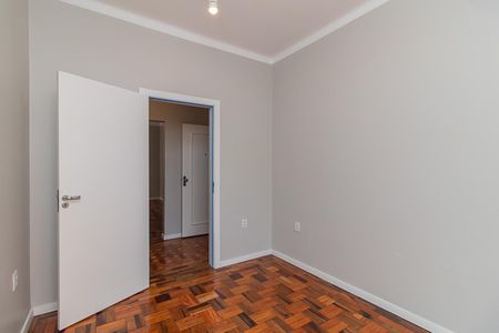 Quarto 1 de apartamento para alugar com 3 quartos, 98m² em Santana, Porto Alegre