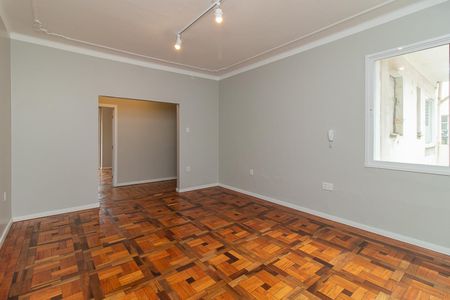 Sala de apartamento para alugar com 3 quartos, 98m² em Santana, Porto Alegre