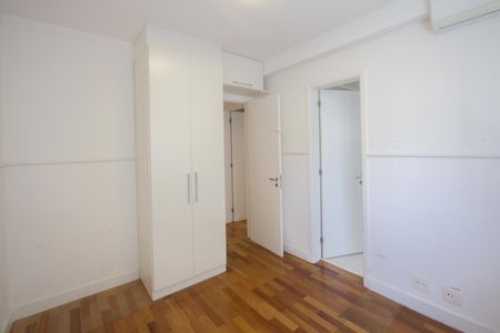 Apartamento para alugar com 144m², 3 quartos e 3 vagas Apartamento para alugar com 144m², 3 quartos e 3 vagasSuíte 3