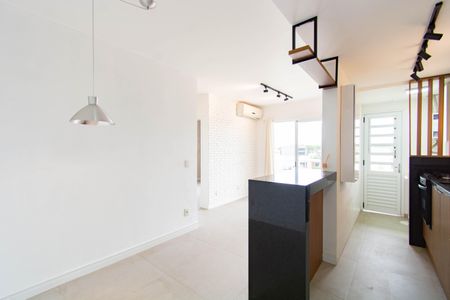 Apartamento à venda com 55m², 2 quartos e 1 vaga Apartamento à venda com 55m², 2 quartos e 1 vagaSala/Cozinha