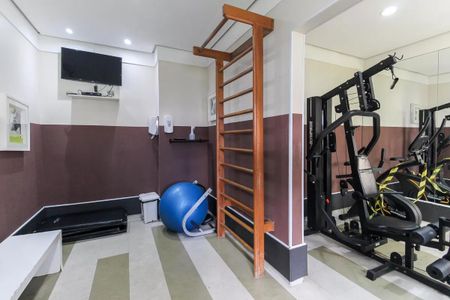 Apartamento para alugar com 44m², 2 quartos e 1 vaga Apartamento para alugar com 44m², 2 quartos e 1 vagaÁrea comum - Academia
