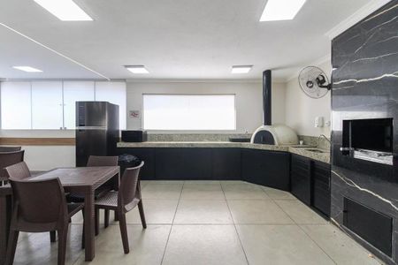 Apartamento para alugar com 44m², 2 quartos e 1 vaga Apartamento para alugar com 44m², 2 quartos e 1 vagaÁrea comum - Salão de festas