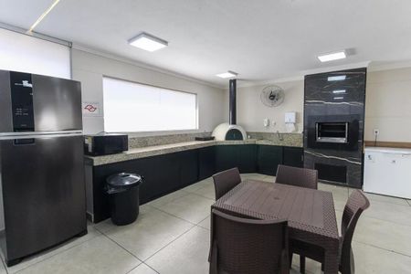 Apartamento para alugar com 44m², 2 quartos e 1 vaga Apartamento para alugar com 44m², 2 quartos e 1 vagaÁrea comum - Salão de festas