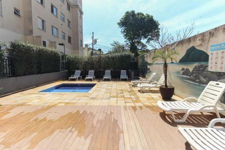 Apartamento para alugar com 44m², 2 quartos e 1 vaga Apartamento para alugar com 44m², 2 quartos e 1 vagaÁrea comum - Piscina