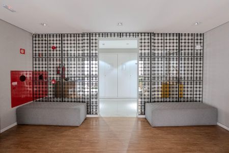 Apartamento à venda com 25m², 1 quarto e sem vaga Apartamento à venda com 25m², 1 quarto e sem vagaHall de Entrada