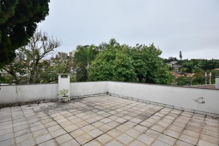 Casa à venda com 650m², 4 quartos e 9 vagasTerraço da Suíte 4