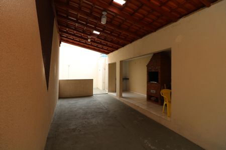 Casa de condomínio à venda com 82m², 3 quartos e 1 vagaÁrea comum - Churrasqueira