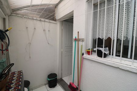 Casa de condomínio à venda com 82m², 3 quartos e 1 vagaÁrea de Serviço
